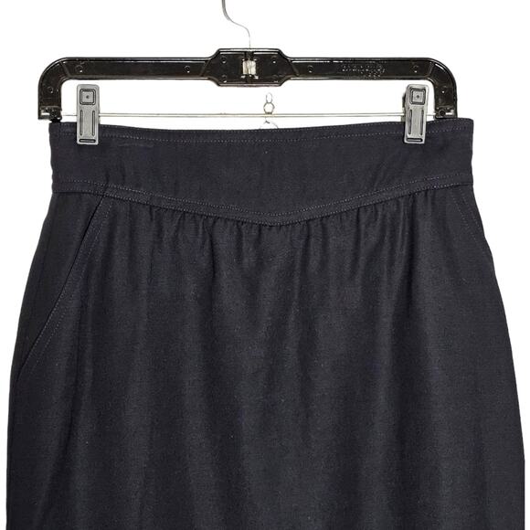 Escada Vintage 1980's 100% Wool Pencil Skirt in Black Size 40 - Picture 3 of 5